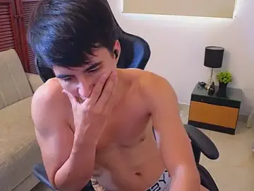 Stripchat Live Sex Cam of carl_dixon