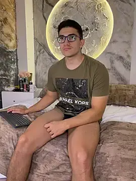 Stripchat Live Sex Cam of JeffDaltton