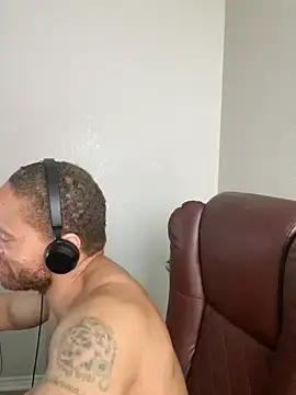 Stripchat Live Sex of Fathero1time