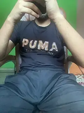 Stripchat Sex Cam of BIGGGGGBOYYYYY