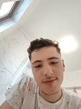 Stripchat Sex Cam of denysio89