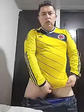 Stripchat Adult Video Chat of BigCristh79