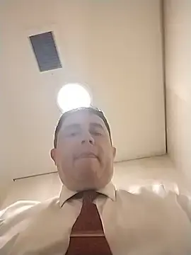 Stripchat Watch Live Sex Cams of BigCristh79