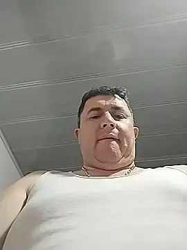 Stripchat Best Webcam of BigCristh79