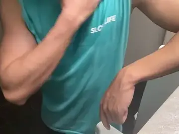 Stripchat Sex Cam of athletenine
