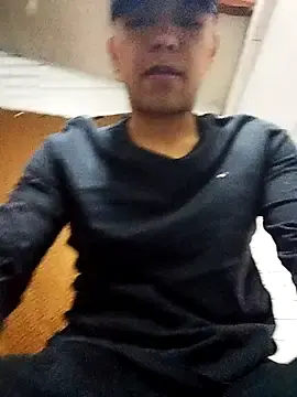 Stripchat Free Live Porn of Moreno6969Rr