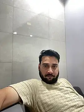Stripchat Live Sex Cam of VBRAWN01