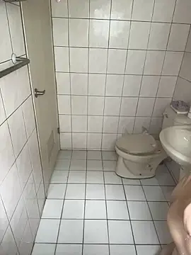 Stripchat Watch Live Sex Cams of dong_