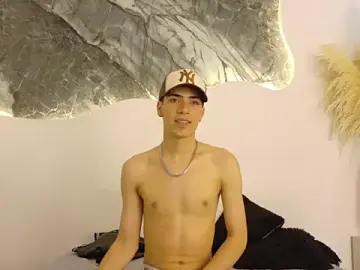 Stripchat Best Webcam of Monyel_Blake