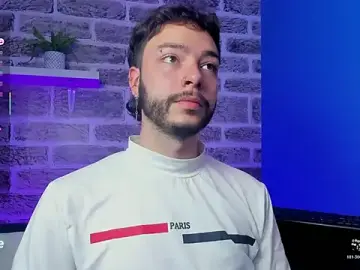 Stripchat Watch Live Sex Cams of noah_ricci