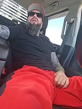 Stripchat Live Porn of Beardedtattood