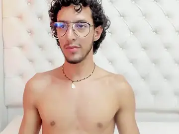 Stripchat Best Webcam of LEO_SANZ66