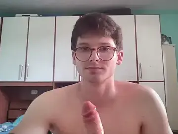 Stripchat Free Live Porn of opss__xxx