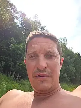 Stripchat Best Webcam of touristeqc