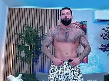Stripchat Best live sex cam show of masterkingofmusclee