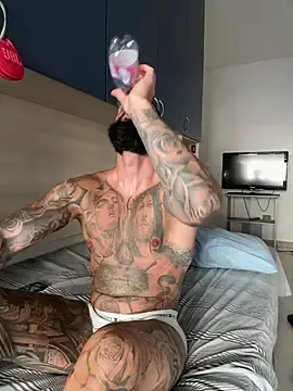 Stripchat Adult Webcams of Gioeltoro89