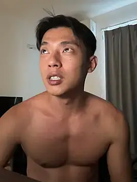 Stripchat Live Sex Cam of Yooo17