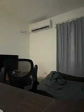 Stripchat Watch Live Sex Cams of Yooo17