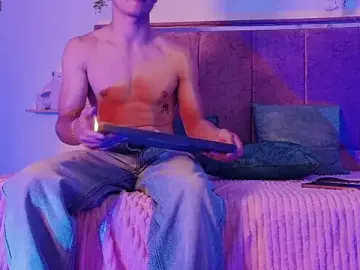 Stripchat Free Live Porn of Enzo_Duran