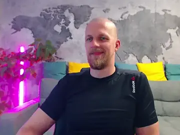 Stripchat Watch Live Sex Cams of VikingChrisss