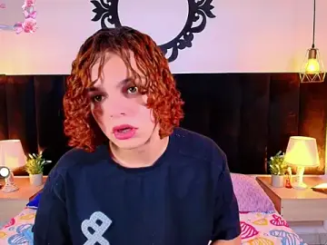 Stripchat Free Porn Cam of Skyee_angel