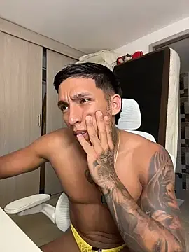 Stripchat Nude Webcam of sendfer