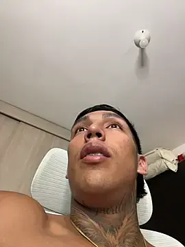 Stripchat Sex Cam of sendfer