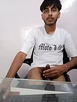Stripchat Free Porn Cam of ArckedlinerTempt