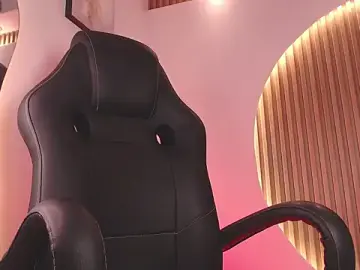 Stripchat Sex Cam of MateoMitchell