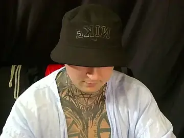Stripchat Live Sex Cam of devilWithTats