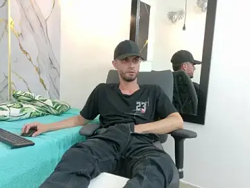 Stripchat Live Sex of KingOfTemptation
