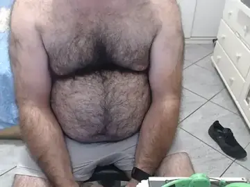 Stripchat Live Porn of MysterBearMG