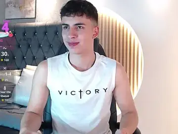 Stripchat Nude Webcam of AdrianRinaldi