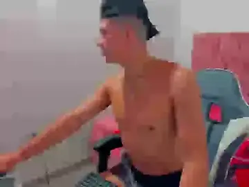 Stripchat Best live sex cam show of elvis_luciano