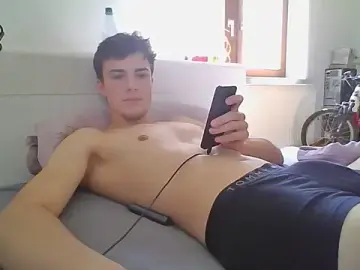 Stripchat Watch Live Sex Cams of freshboy72