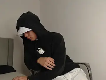 Stripchat Live Sex of Owenn__blueee