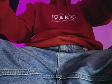 Stripchat Live Sex Cam of zacwatson_