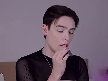 Stripchat Live Sex Cam of RobbyCharming