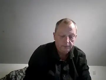 Stripchat Adult Video Chat of chubbybear2cum