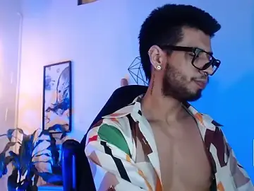 Stripchat Free Porn Cam of Colby_brown03