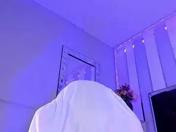 Stripchat Live Sex of AkazaBoy_