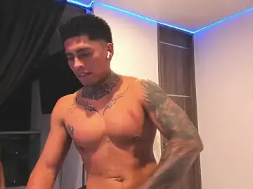Stripchat Free Porn Cam of Dominiofit