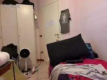 Stripchat Free Porn Cam of PierPesaroX