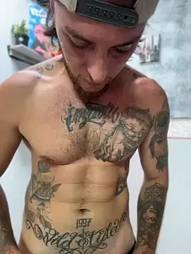 Stripchat Free Porn Cam of raymon616