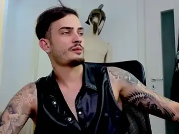 Stripchat Watch Live Sex Cams of BrandonTate