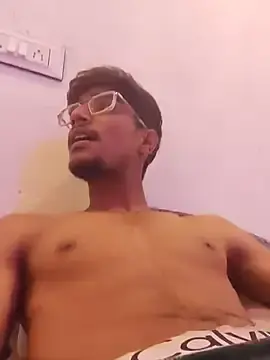 Stripchat Watch Live Sex Cams of kaushikhotty