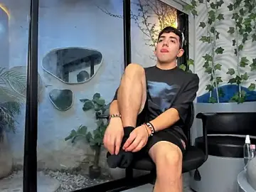 Stripchat Live Sex of AxelStong