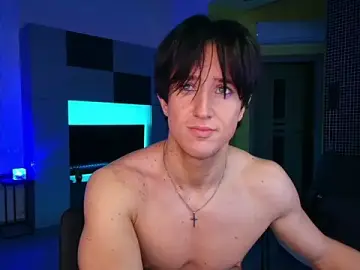 Stripchat Live Sex Cam of ChristianLevine_