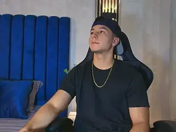Stripchat Private Sex Chat of Noah_Clarkk