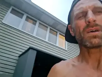 Stripchat Free Porn Cam of mechanicmark